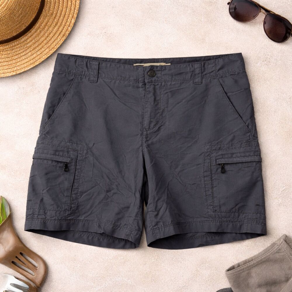 REI Women's Dark Gray quick dry Shorts 32/ 6.5 inseam